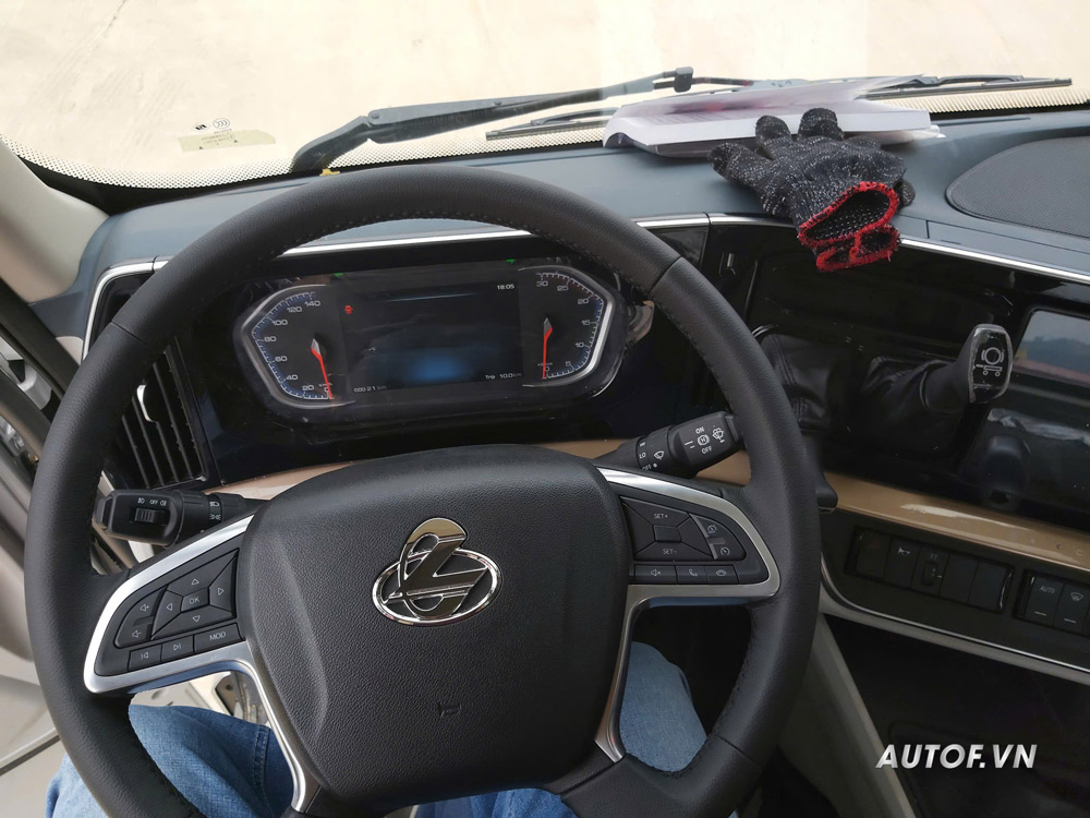 Đầu Kéo Chenglong 390Hp cabin H5V Mới Nhất 2026